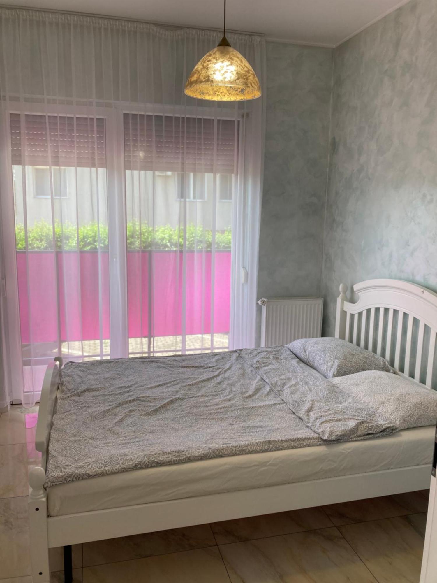Bhoeme Apartament Орадя Экстерьер фото