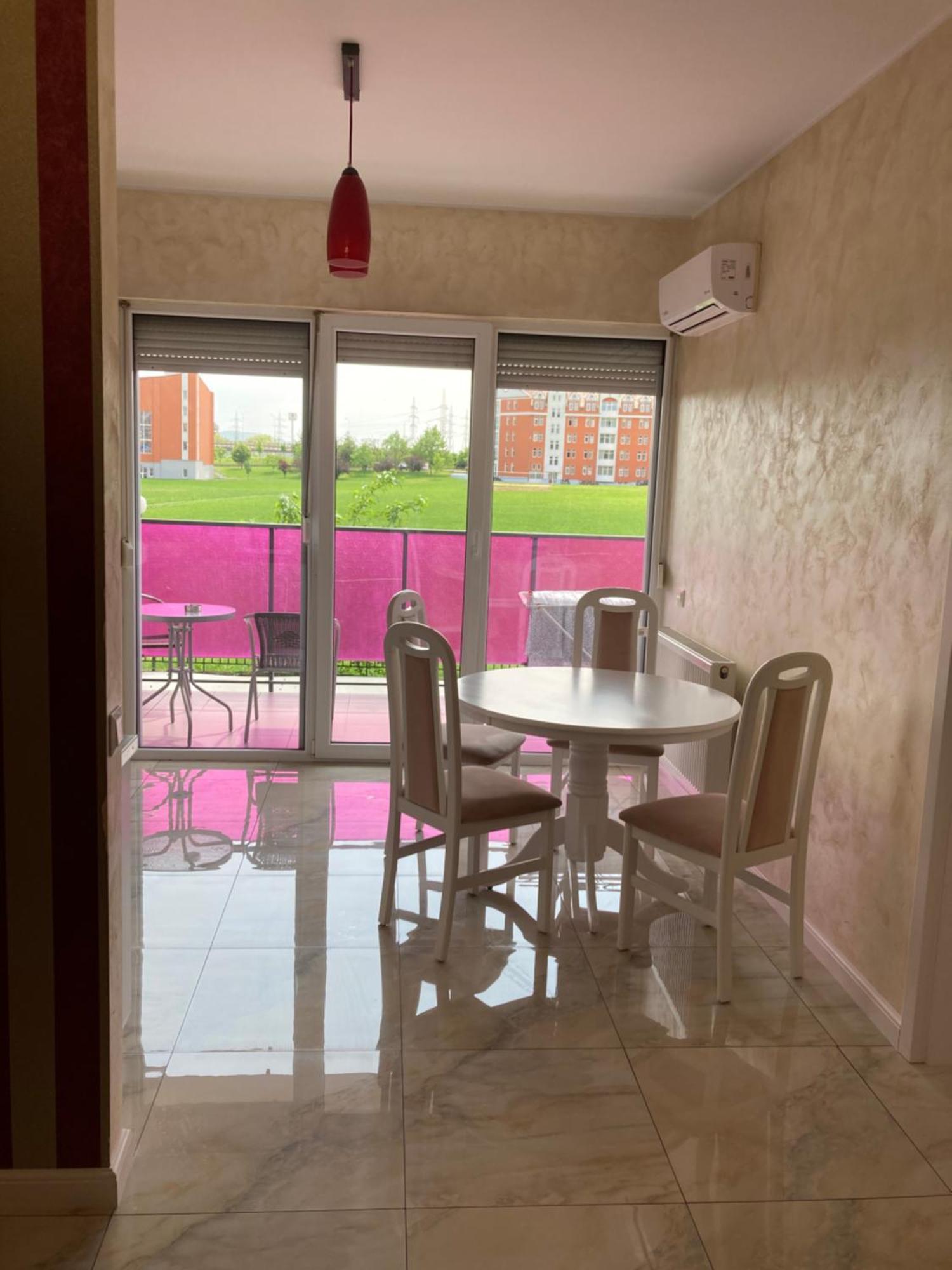Bhoeme Apartament Орадя Экстерьер фото