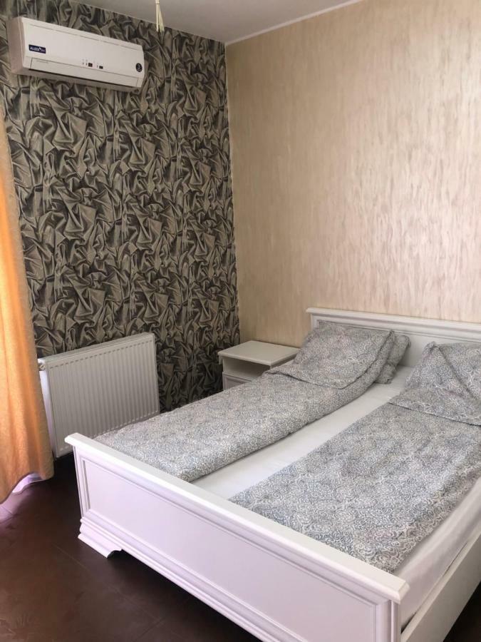 Bhoeme Apartament Орадя Экстерьер фото